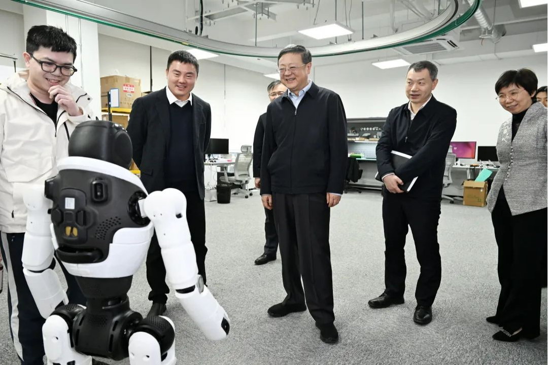 上海市委书记陈吉宁专题调研zoty中欧机器人